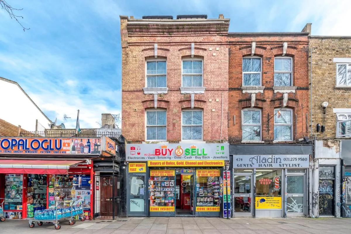 Image 5 of Heart of Dalston- Trendy Compact Studio Flat