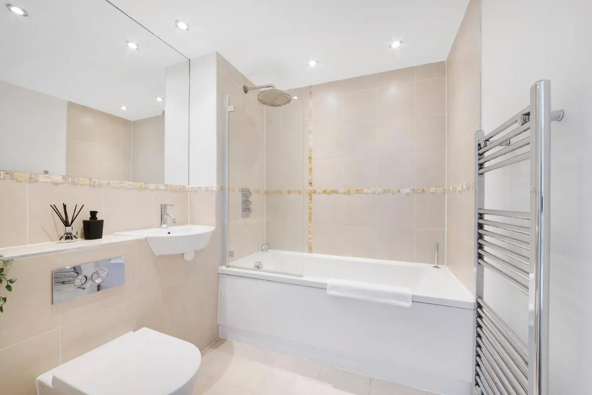 Image 3 of Hermitage Road Apartment By Morethanstays