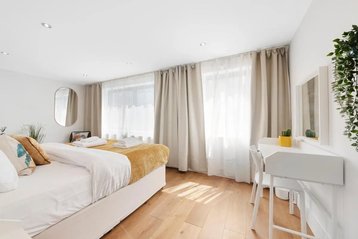 Image 2 of Hermitage Road Apartment By Morethanstays