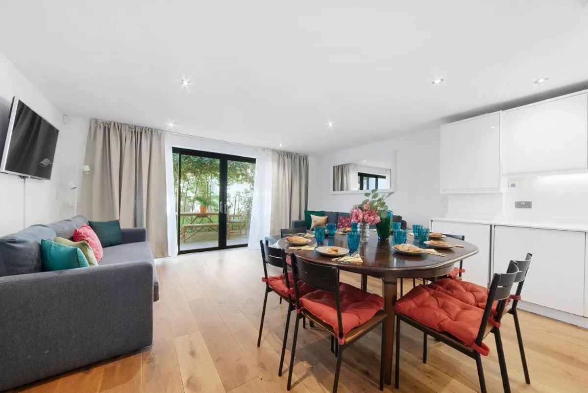 Image 4 of Hermitage Road Apartment By Morethanstays