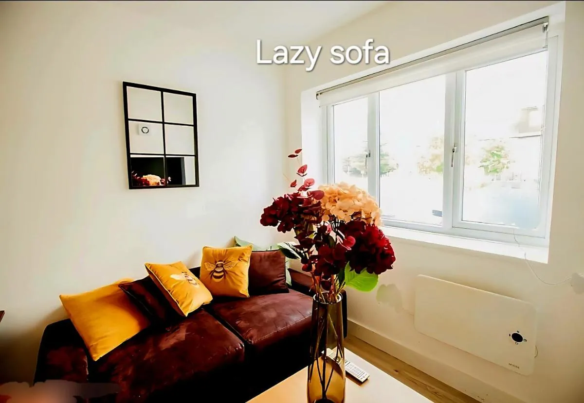Image 3 of Hidden Kingston Vale-2 Bed