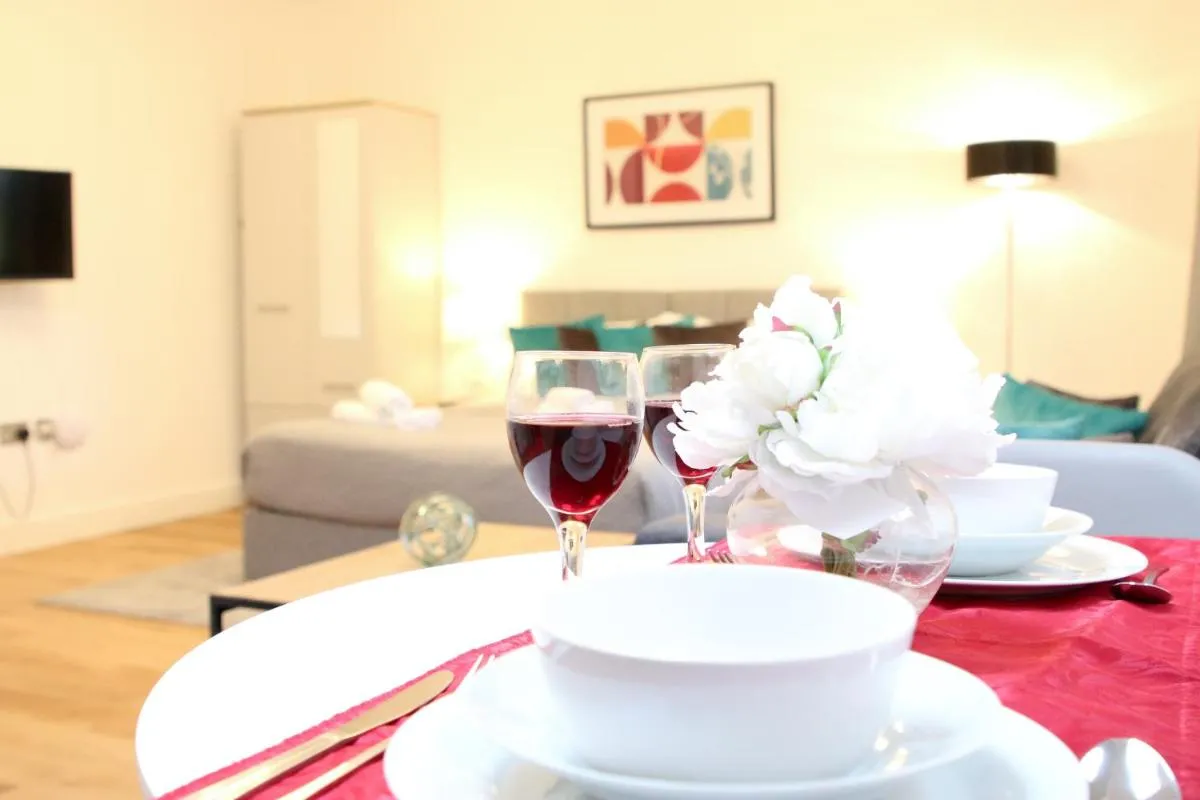 Image 5 of High Spec Luxury Studio Apartment in Sydenham