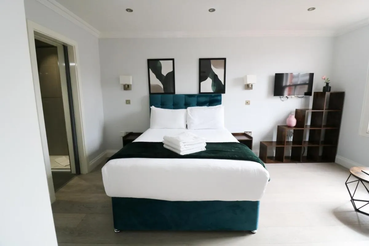Image 3 of High Street Kensington by Viridian Apartments