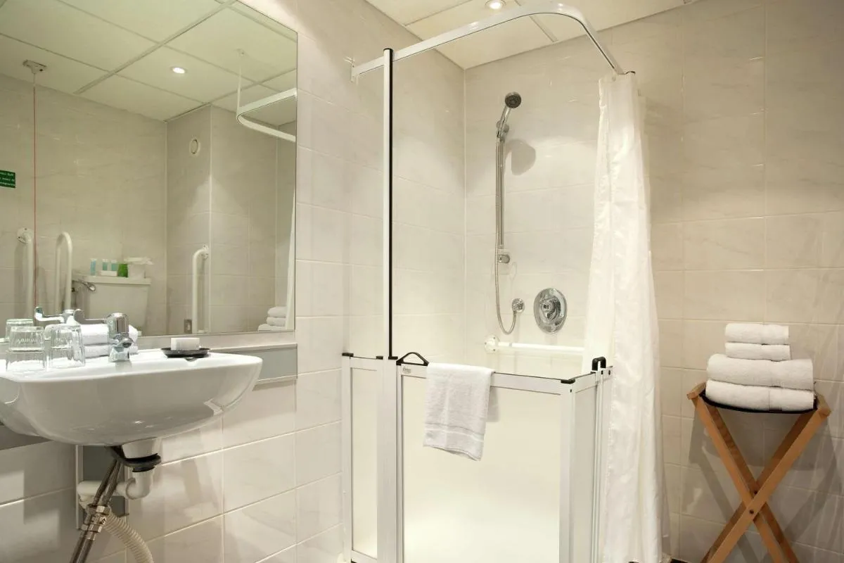 Image 3 of Hilton London Euston