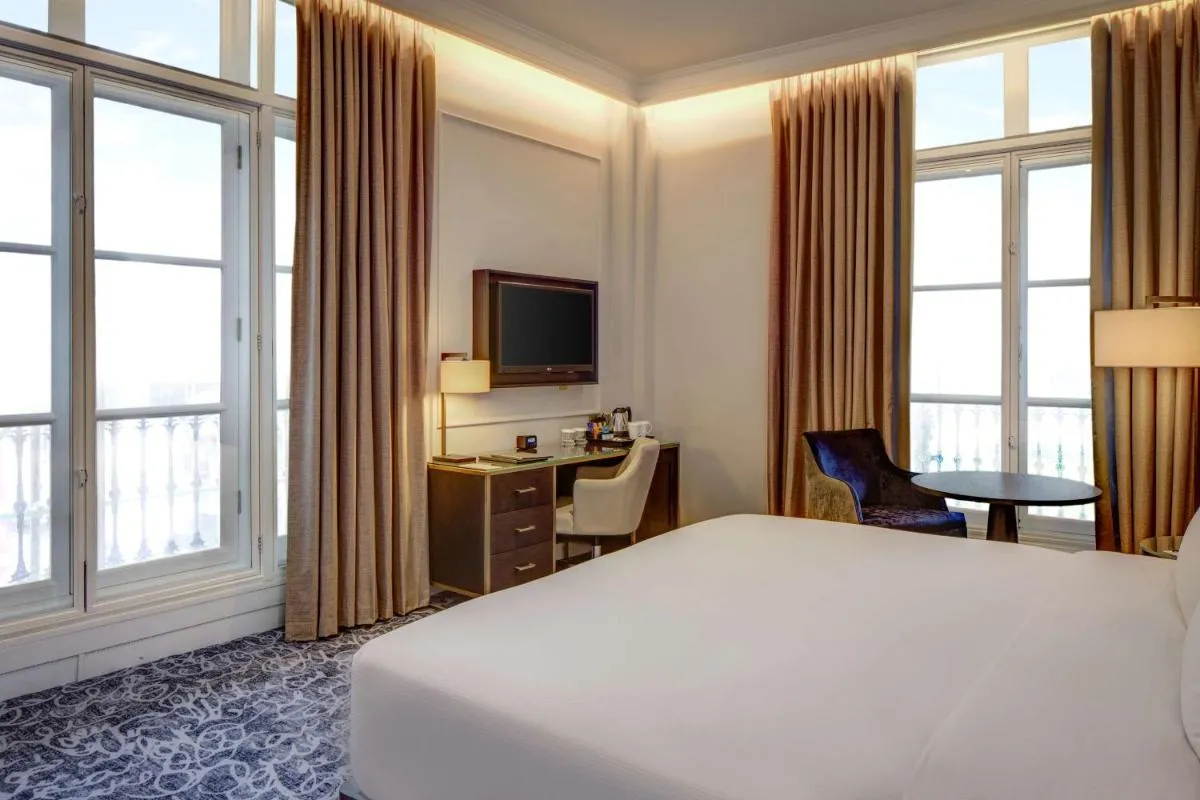 Image 5 of Hilton London Euston