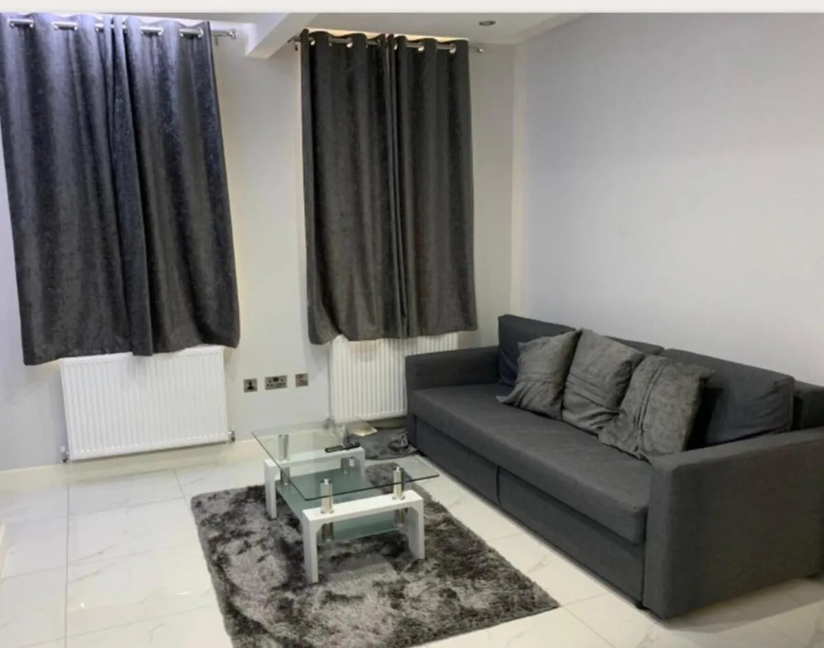 Image 3 of Holborn Central London Beautiful One Bedroom Flat