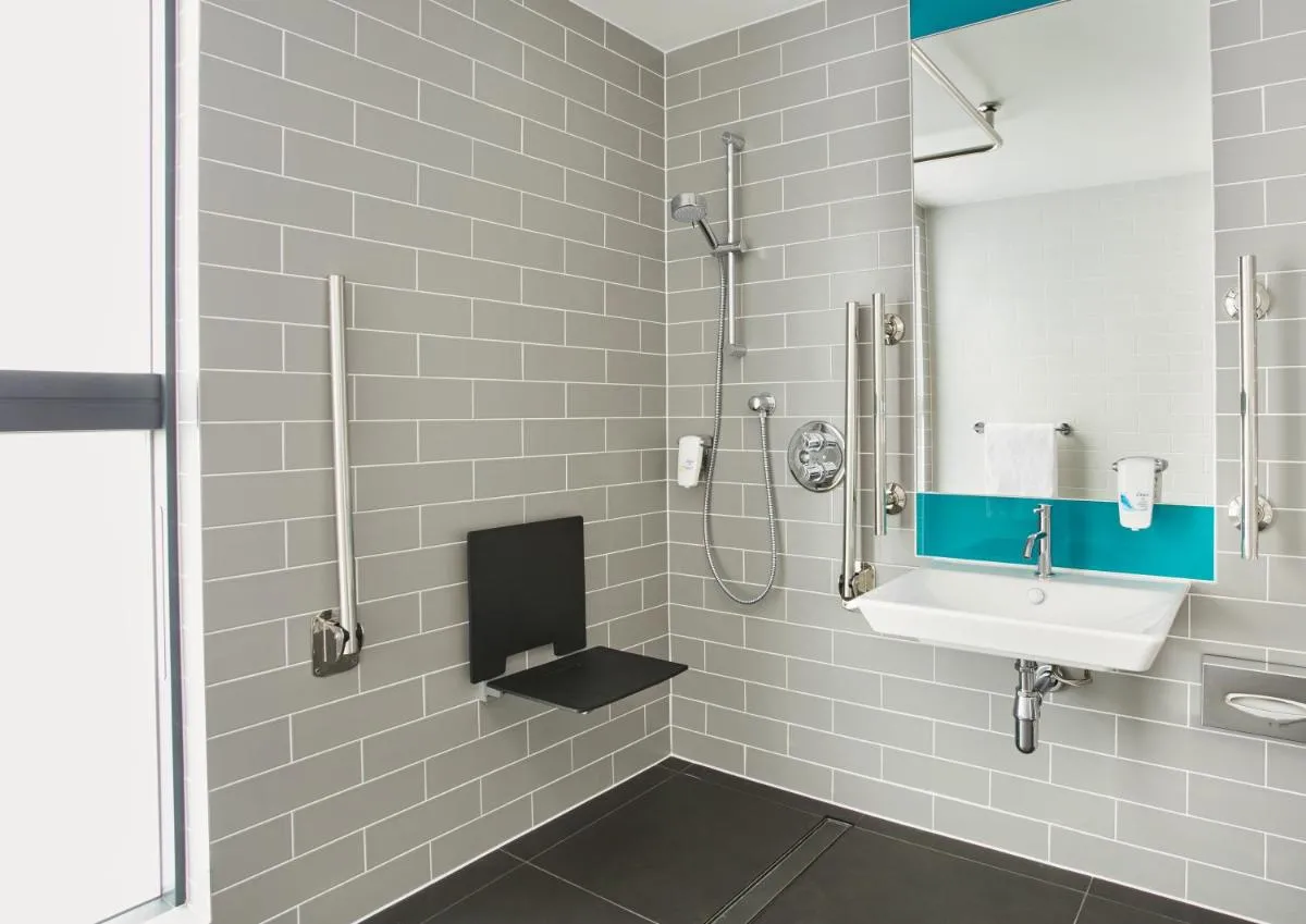 Image 3 of Holiday Inn Express London-Ealing by IHG