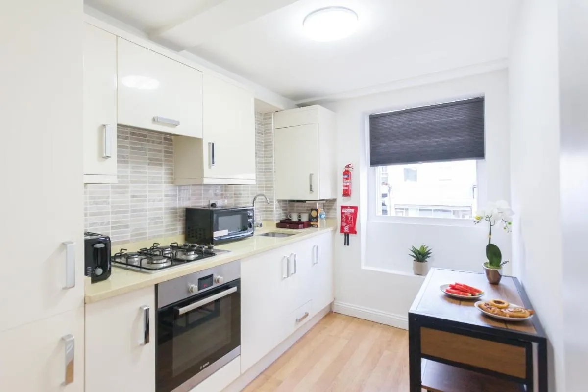 Image 2 of Holloway Budget Apartment – 1 Minute to Emirates Stadium – Next to Station – City Center