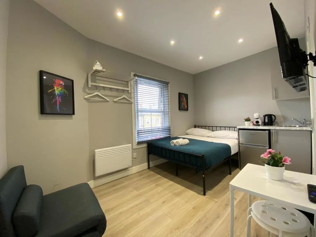 Image 5 of Holloway Suites – Next To Emirates Stadium – Private Bathroom – Shared Kitchen