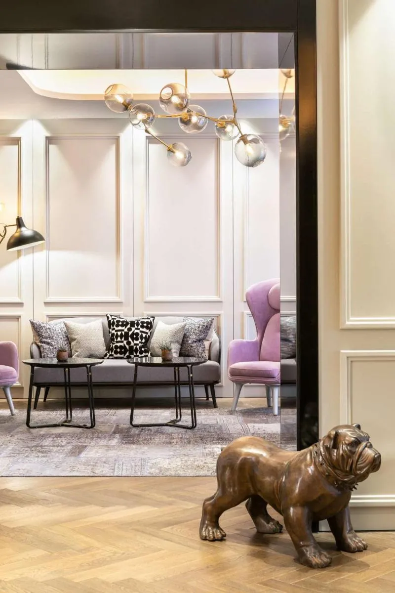 Image 5 of Holmes Hotel London