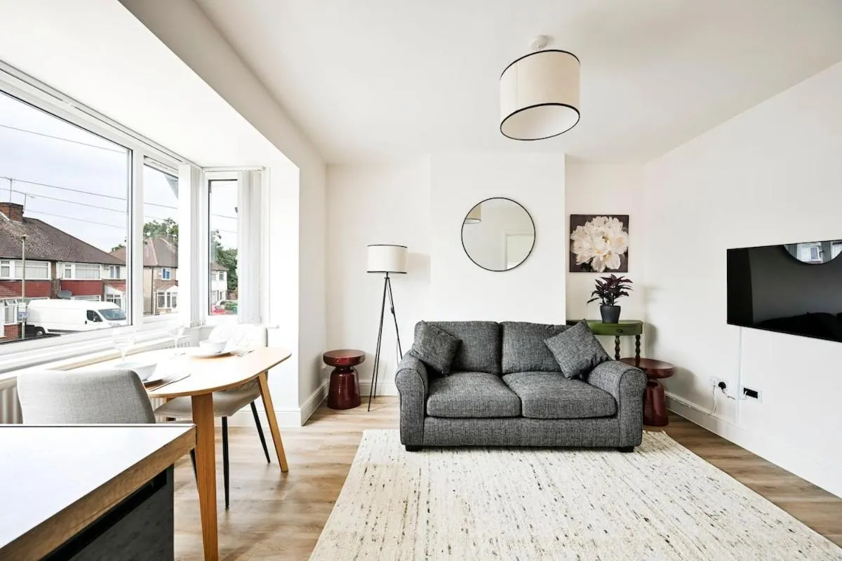 Image 5 of Host My Nest – 1 Bed Apartment with Parking Wembley