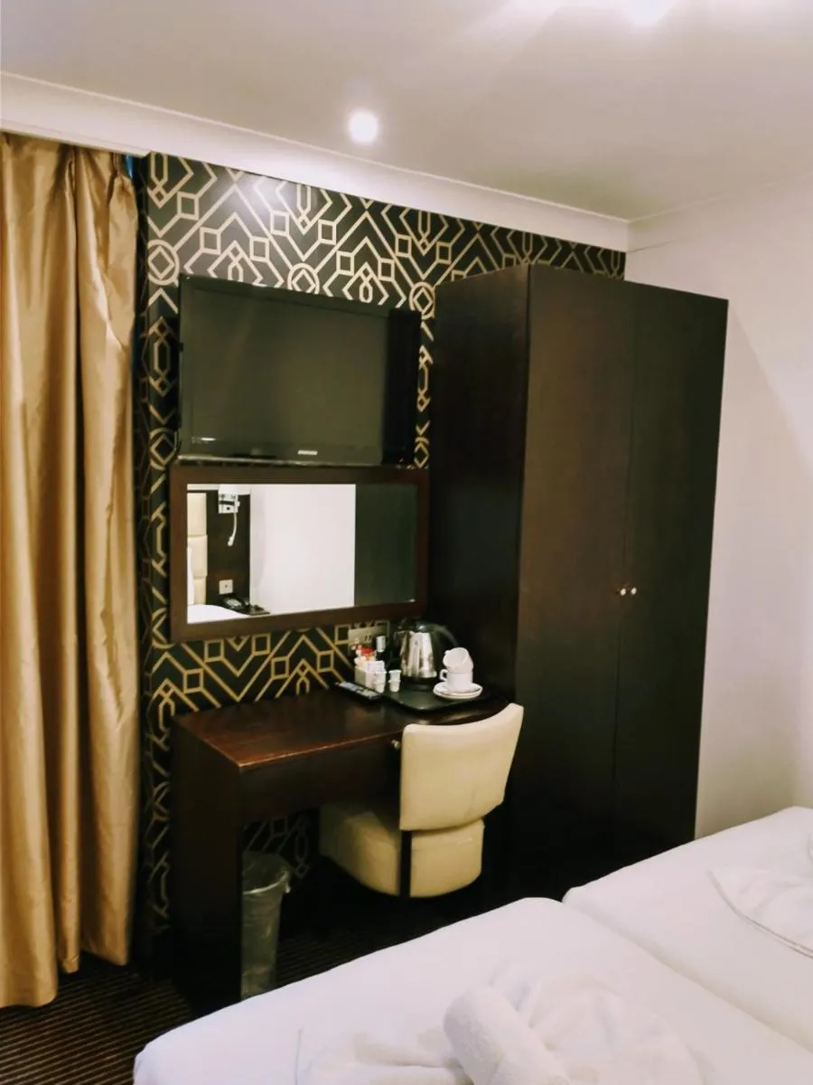 Image 4 of Hotel Edward Paddington