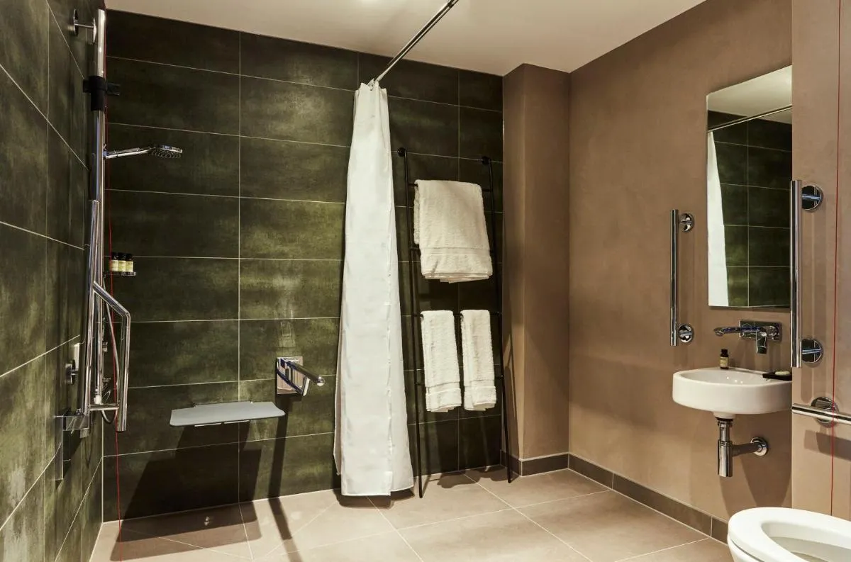 Image 3 of Hotel Indigo London – 1 Leicester Square by IHG