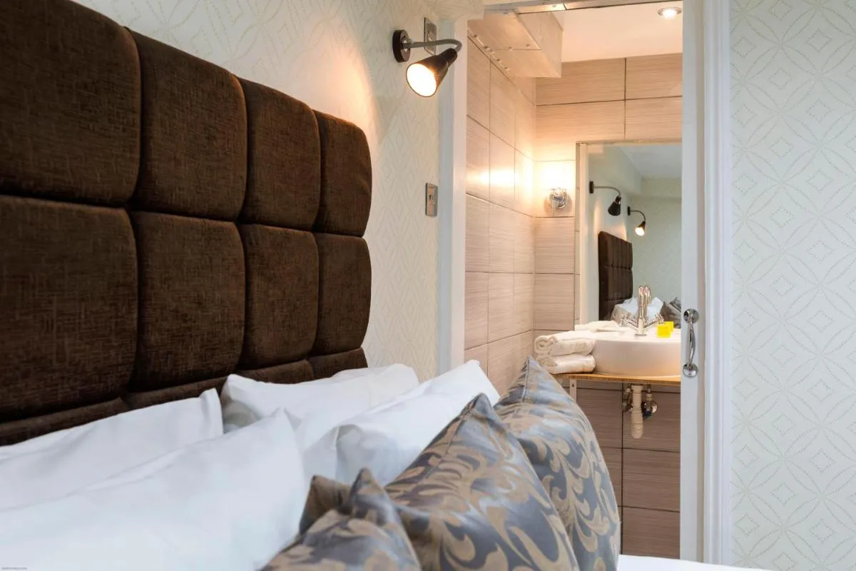 Image 5 of Hotel Shepherds Bush London