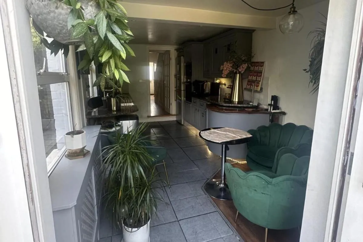 Image 4 of House – Sleeps 4 – Garden – Pets Ok – Parking