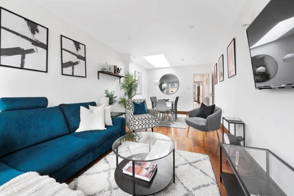 Image 1 of Huge Shoreditch Apartment- Private Roof Terrace