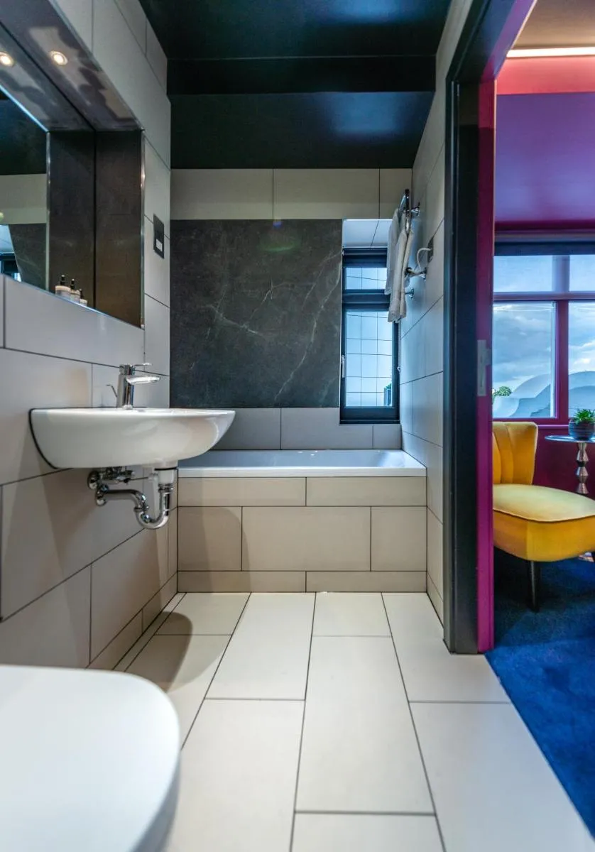 Image 4 of Hux Hotel, Kensington