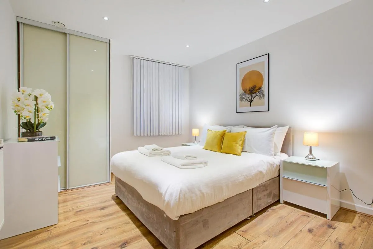 Image 5 of Hybrid Resi – London, Greenwich near O2 Arena