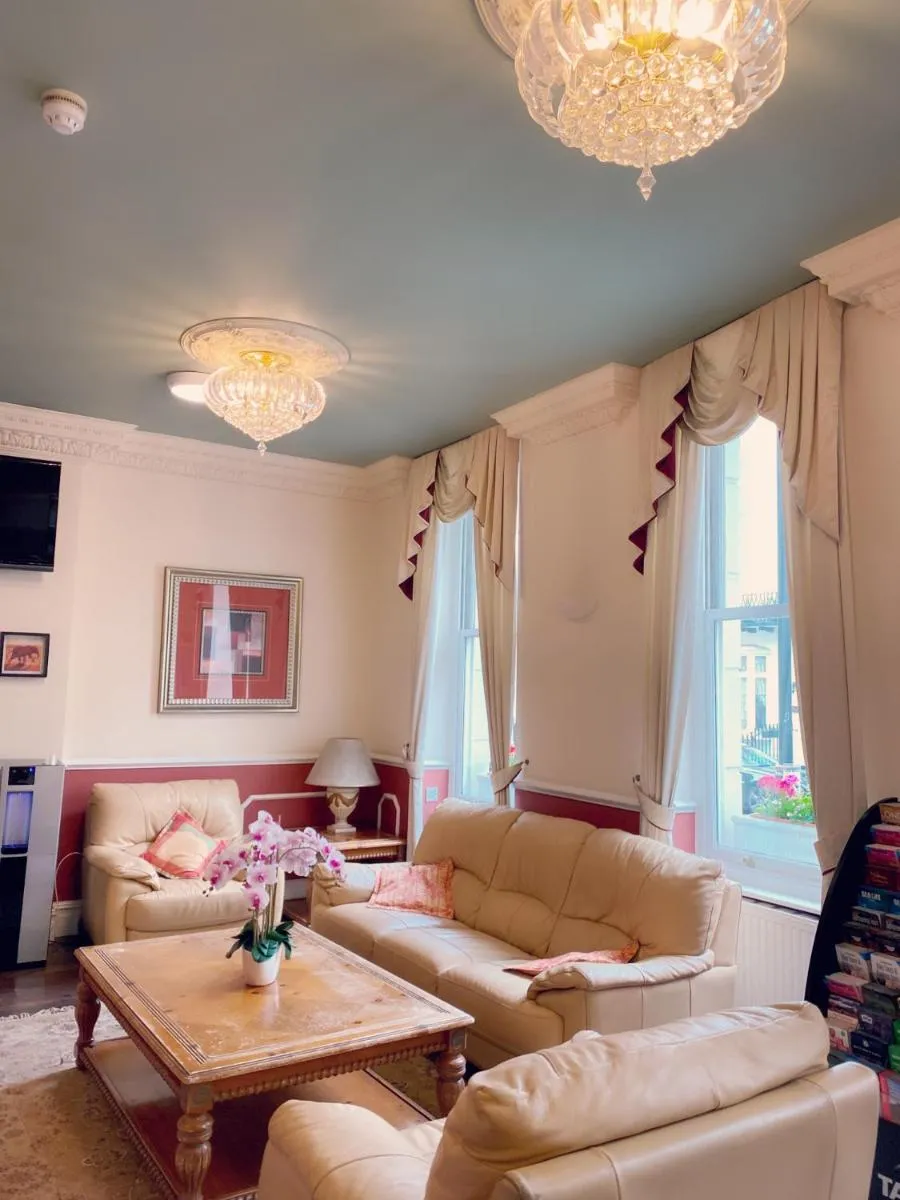 Image 5 of Hyde Park Radnor Hotel B&B