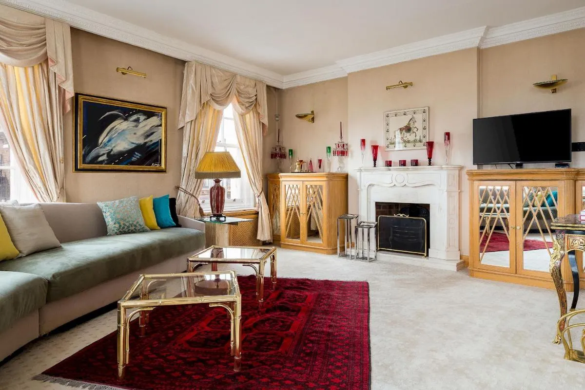 Image 5 of Hyde Park View Marble Arch Apt
