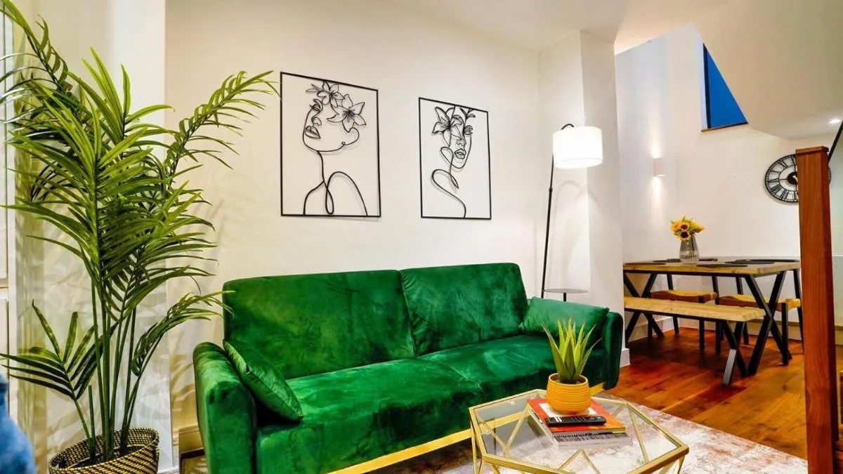 Image 4 of Hyde Park & Oxford Street Elegant House 2BR 2BA
