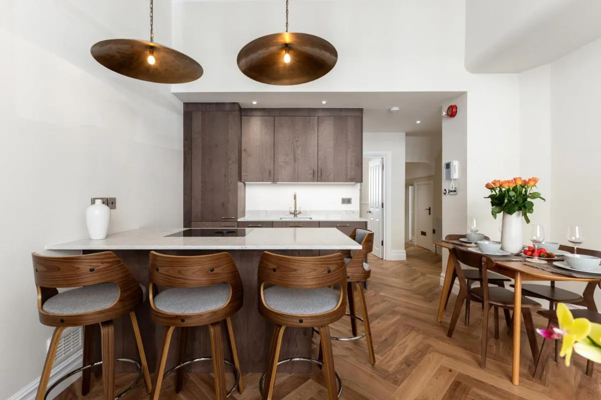 Image 4 of Idyllic 2Bed 2Bath Apartment