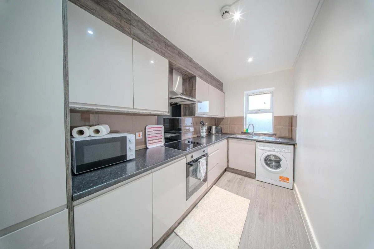Image 3 of Ilford Luxury Apartments