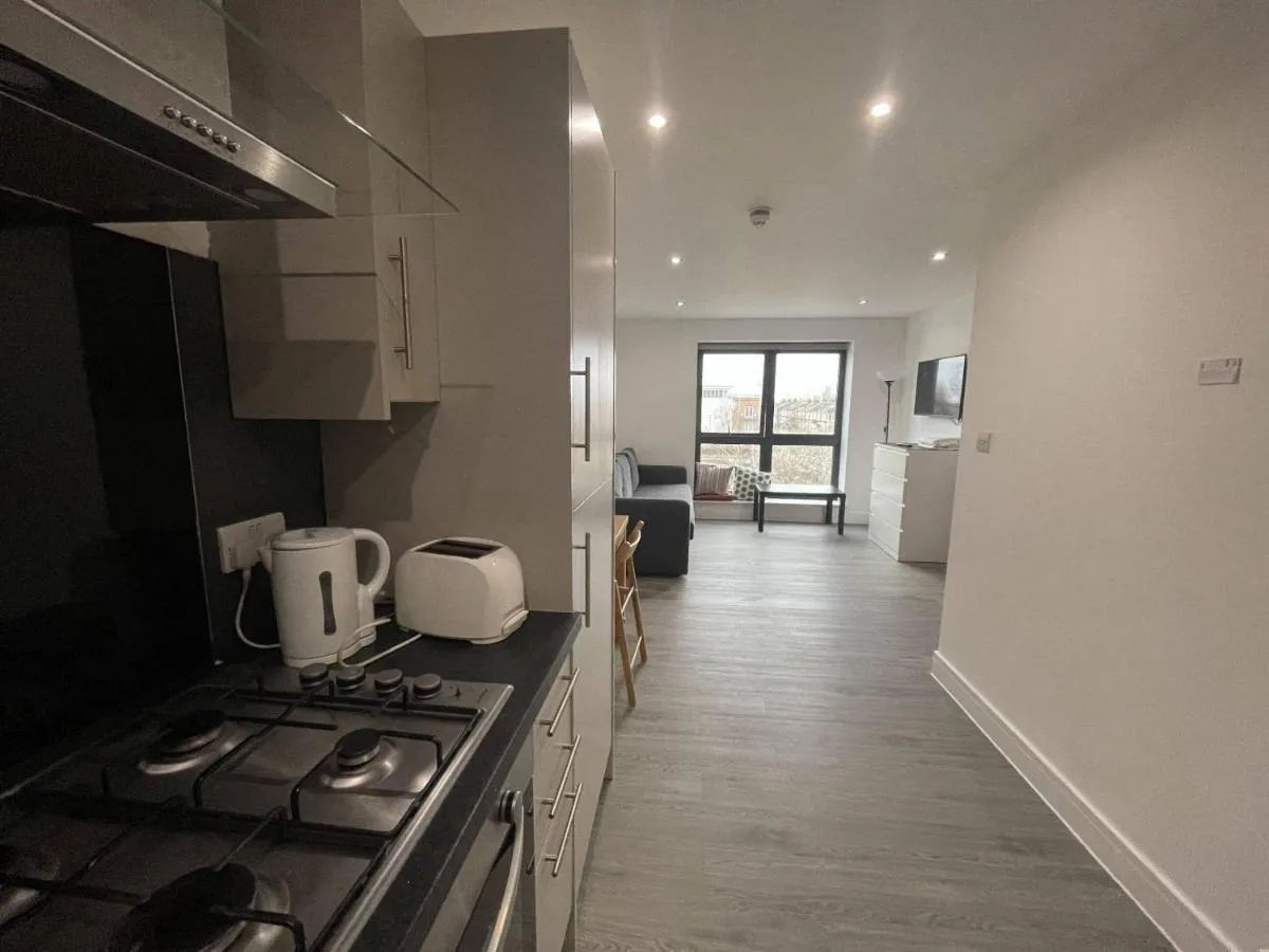 Image 4 of Ilford Tower Apartments