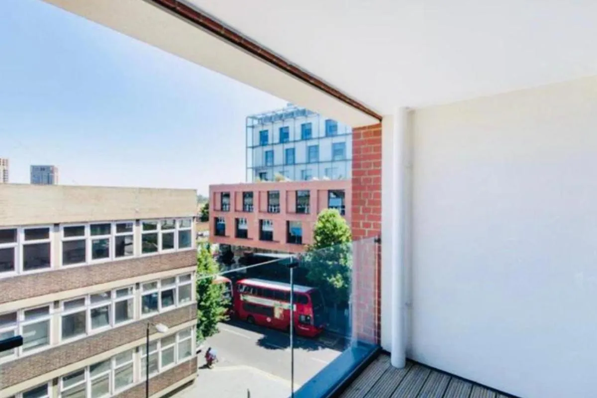 Image 5 of Impeccable 1-Bed Apartment in London
