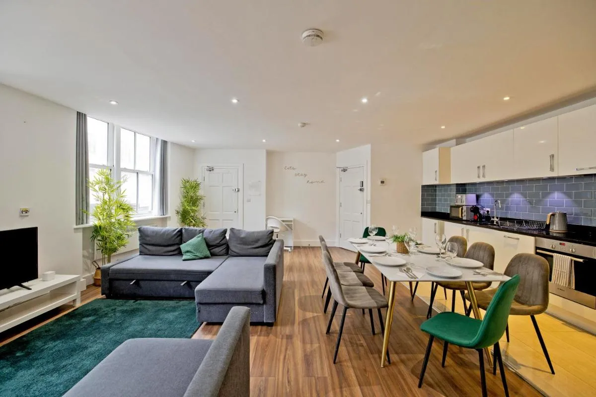 Image 4 of Imperial liverpool street apartments