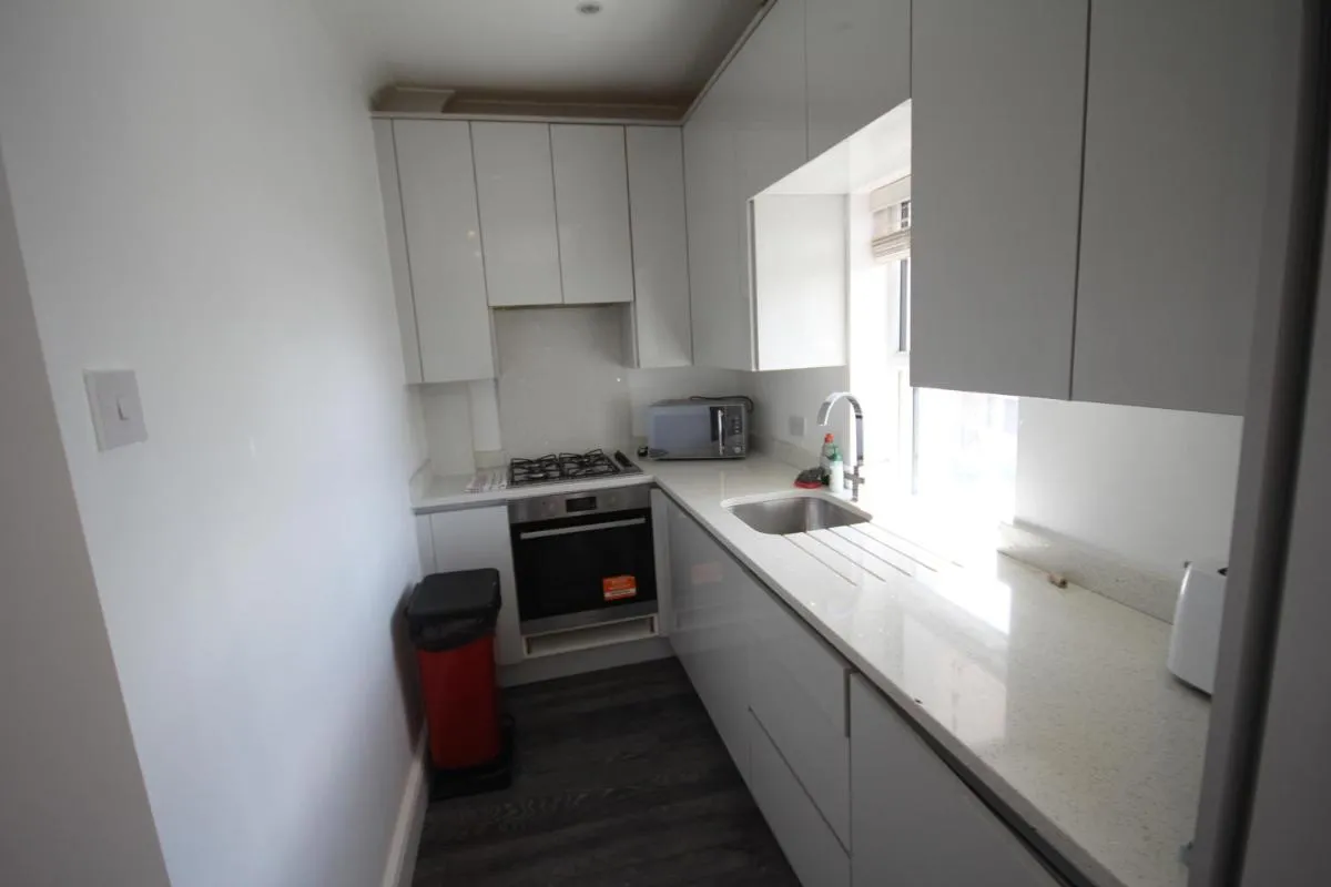 Image 3 of Isleworth Place – Apt D