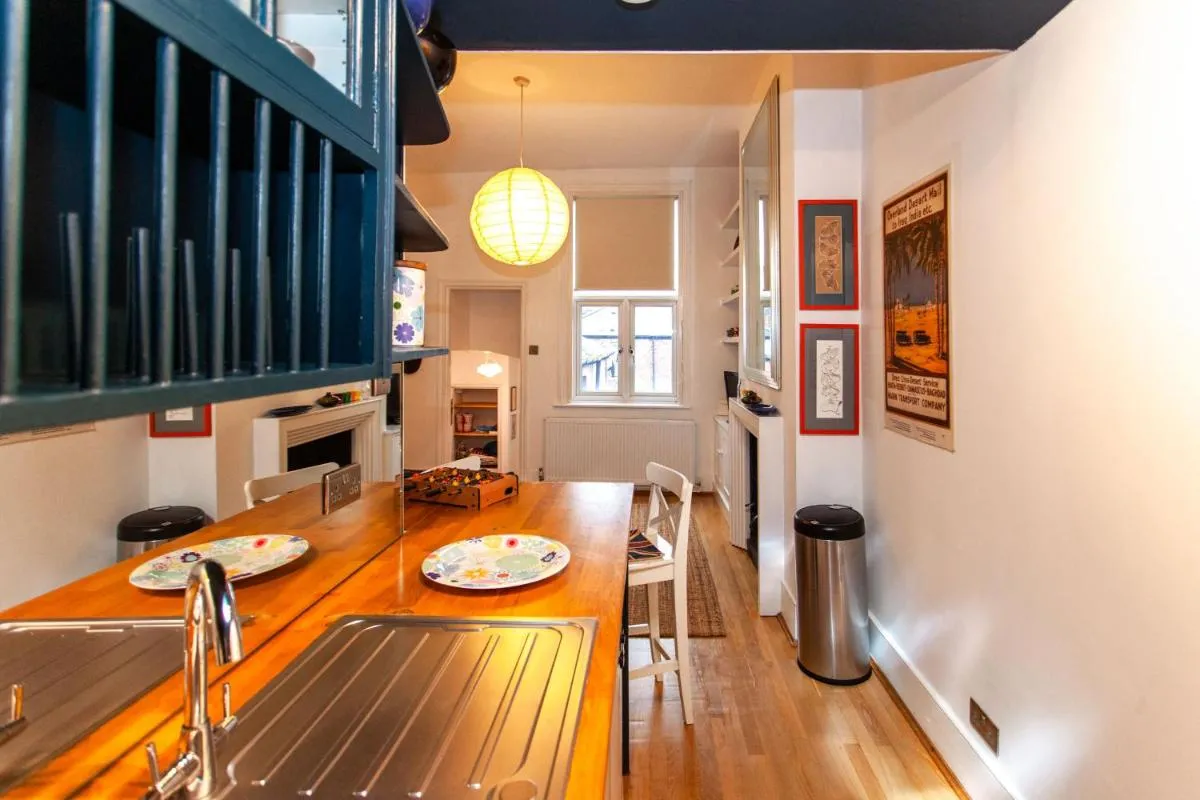 Image 4 of Italianflat – Kilburn Art Style