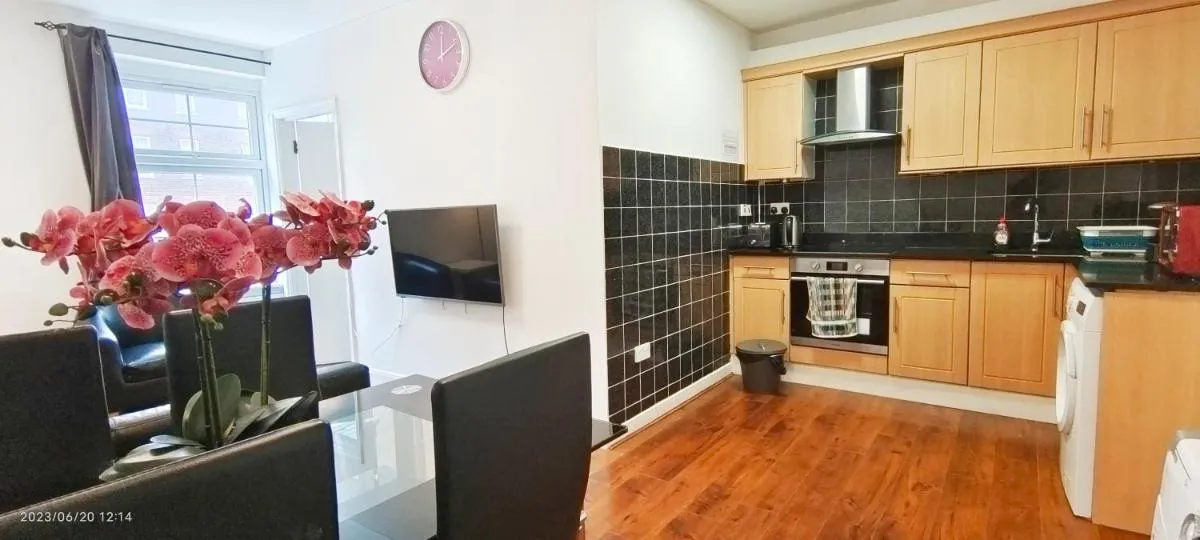 Image 4 of Jupiter 218 Flat 2 at Marble Arch