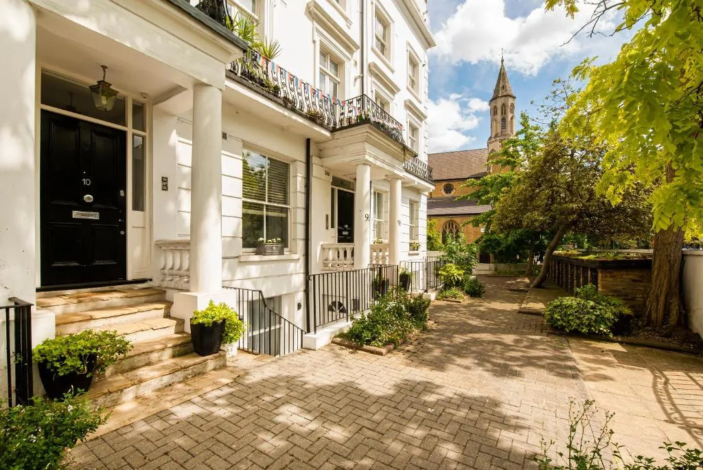 Image 1 of Kensington 2 bed with Garden