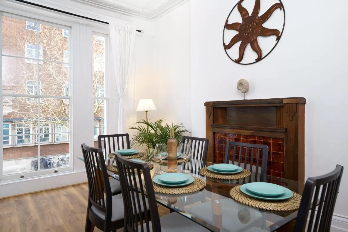 Image 4 of Kensington Nest Serviced Town House