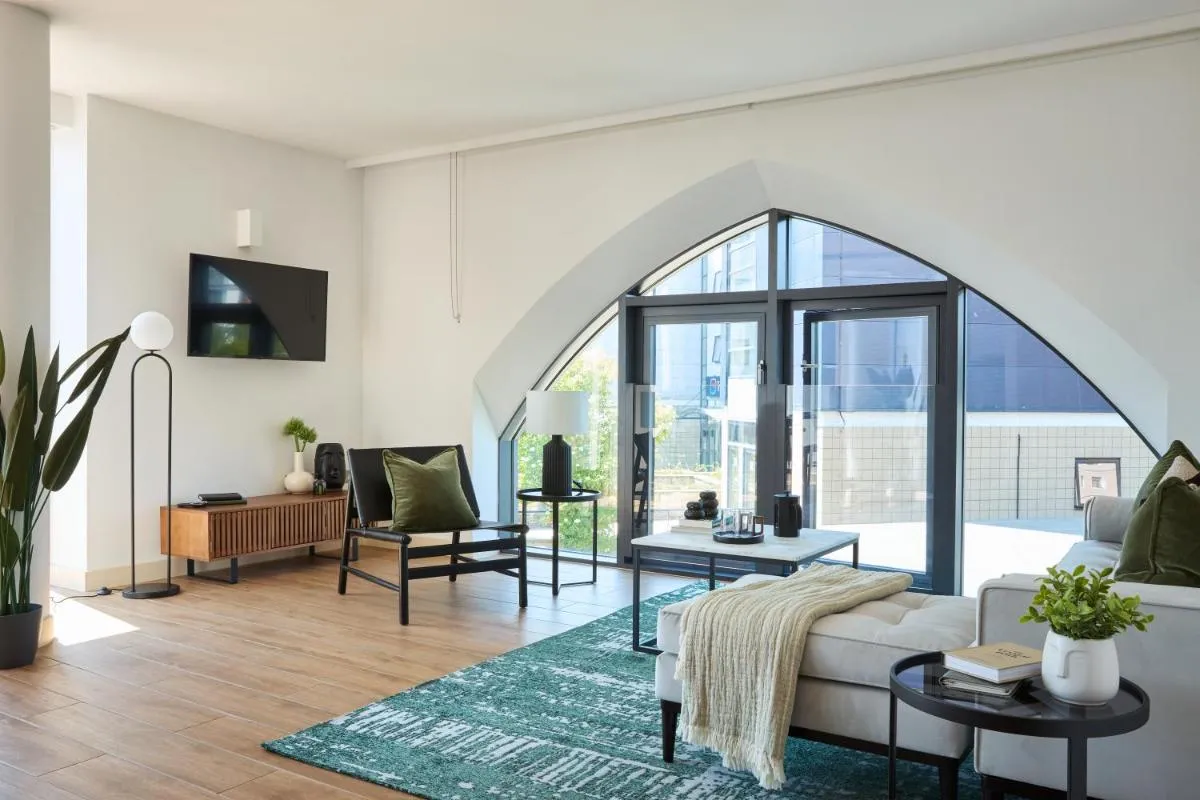 Image 5 of Kew Bridge by Viridian Apartments