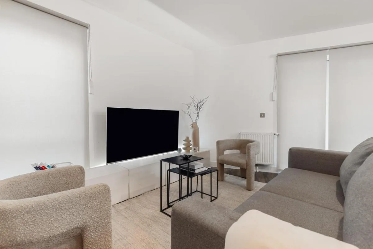 Image 5 of Khayat Homes – The Cosy Cabot – 2 Bed