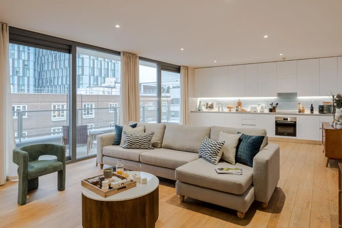 Image 3 of King’s Cross I Your Apartment