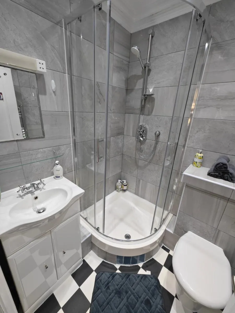 Image 4 of LOVELY 1 BEDROOM FLAT IN FINSBURY PARK/EMIRATES STADIUM
