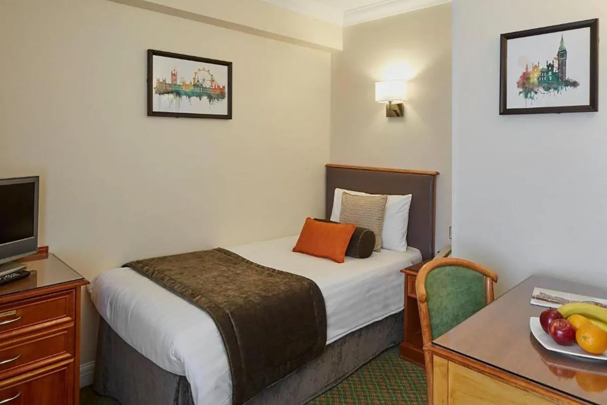 Image 3 of Lancaster Gate Hotel