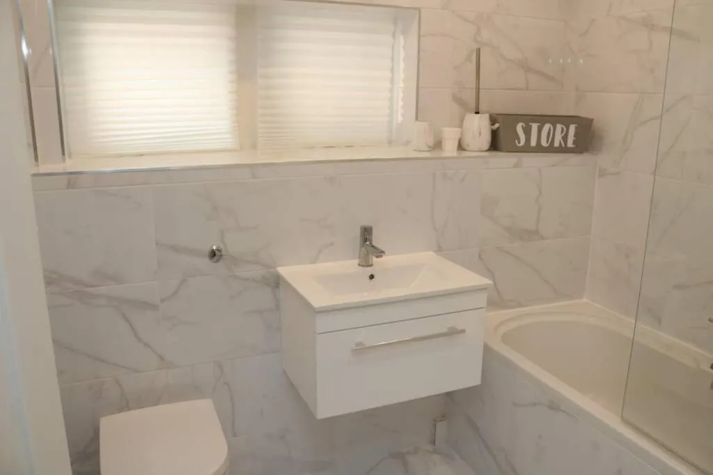 Image 3 of Large 3 bedroom apartment in gated development