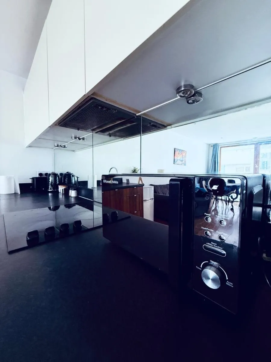 Image 5 of Lia’s Place in Barking