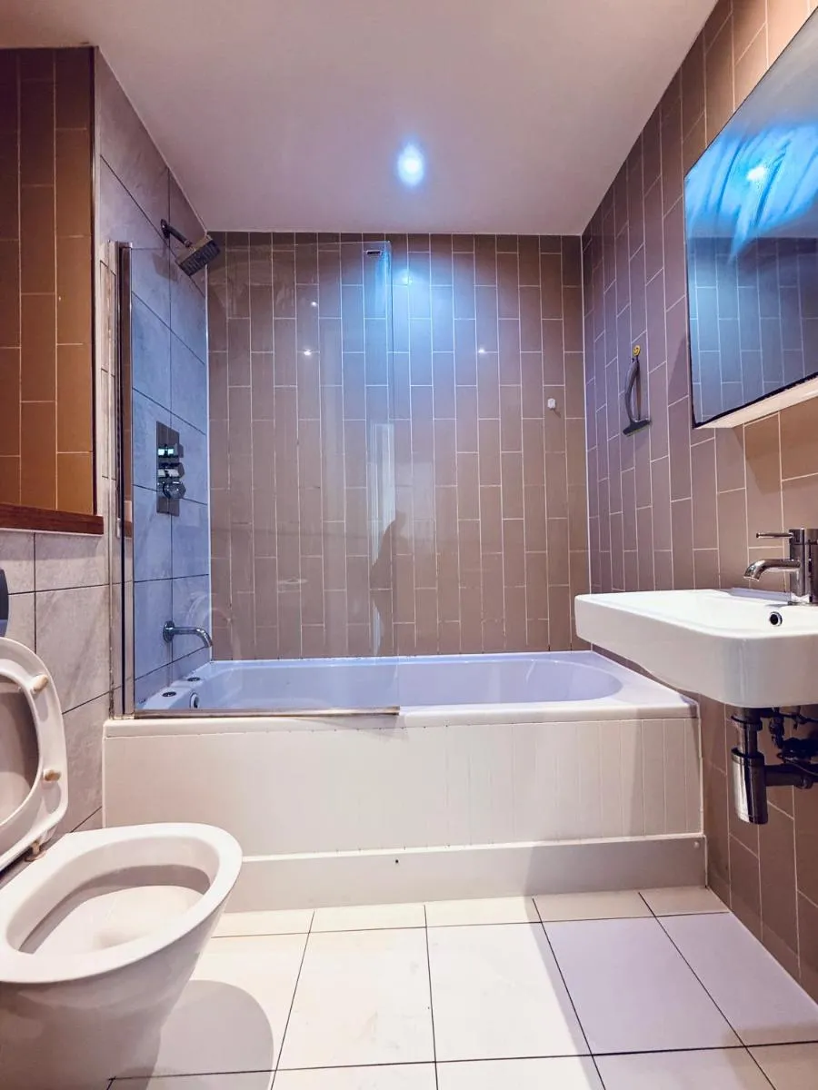 Image 4 of Lia’s Place in Barking