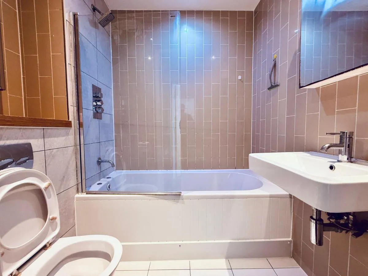 Image 3 of Lia’s Place in Barking