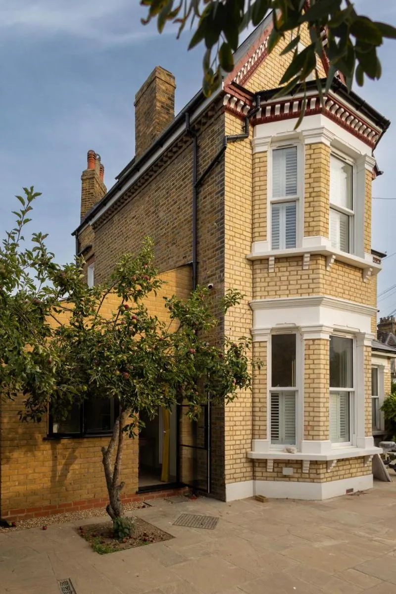 Image 4 of Lin Song House South London Garden Room Getaway