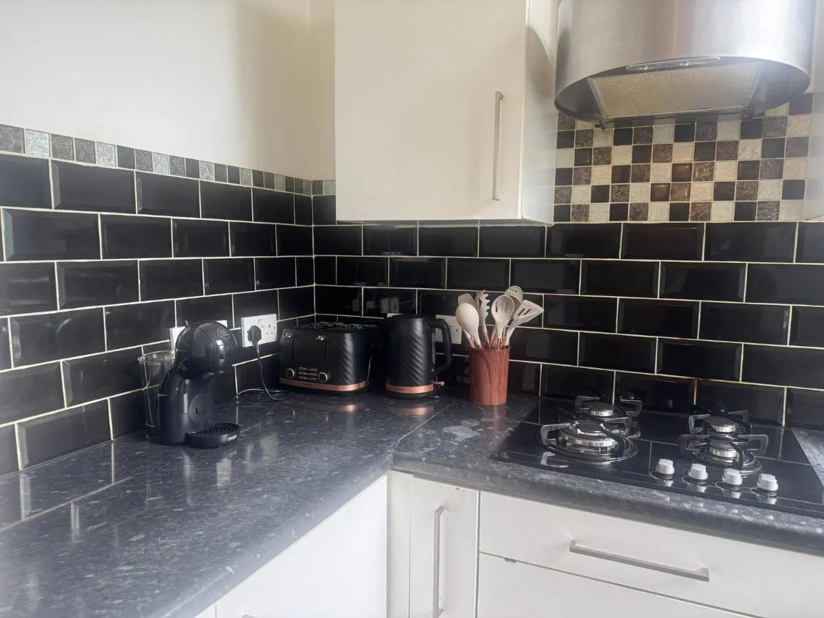 Image 3 of London 2 bed apartment Charlton SE7