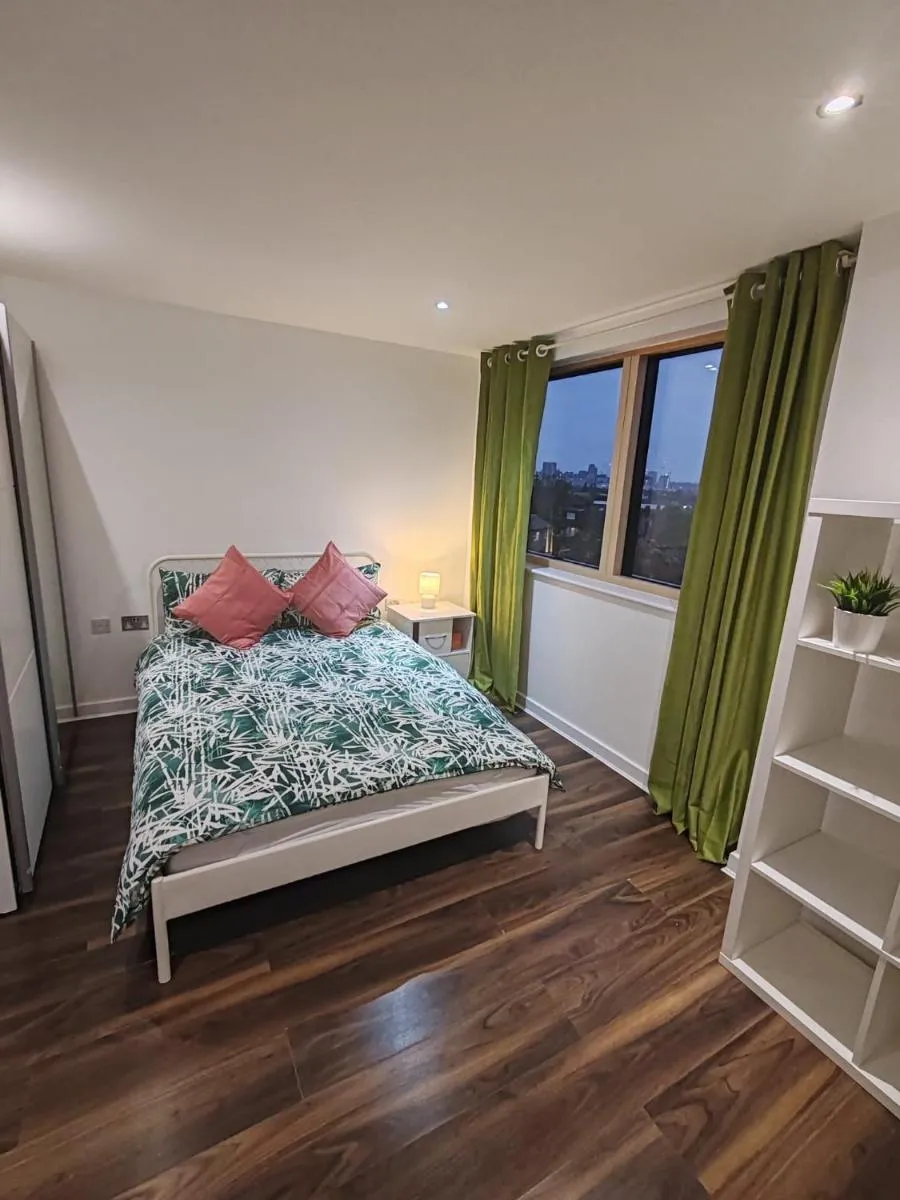 Image 4 of London Apartment with Wembley view