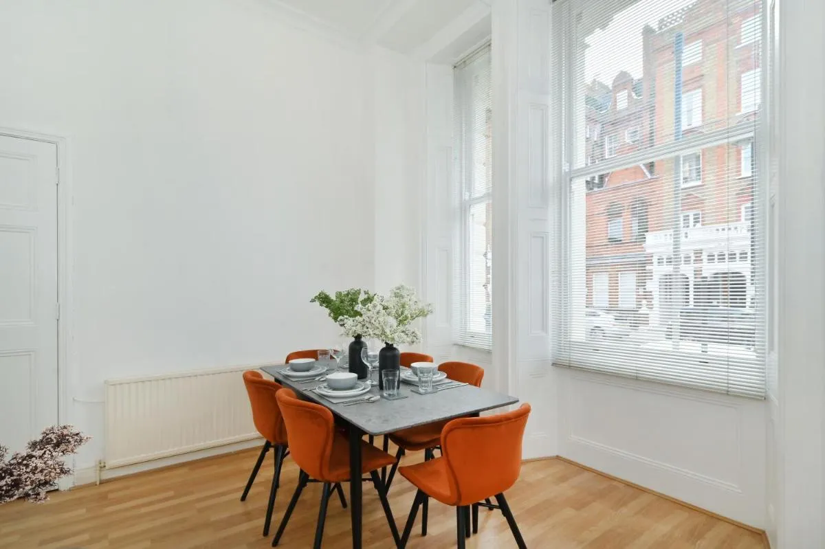 Image 4 of London Choice Apartments – Gloucester Road – Kensington