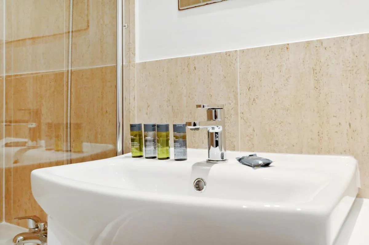 Image 3 of London Choice Apartments – Gloucester Road – Kensington