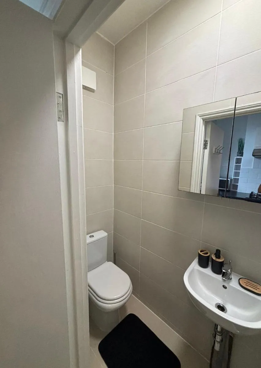 Image 3 of London City Apartament